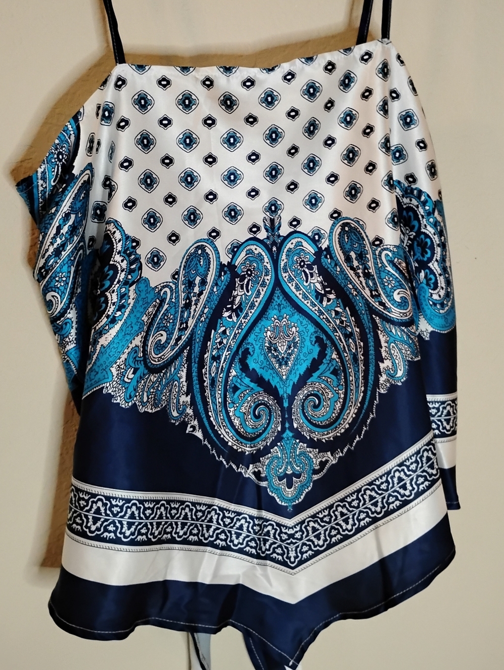 USED Nice To Meet You Handkerchief Top